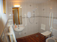 Click to enlarge Annexe Wetroom pic