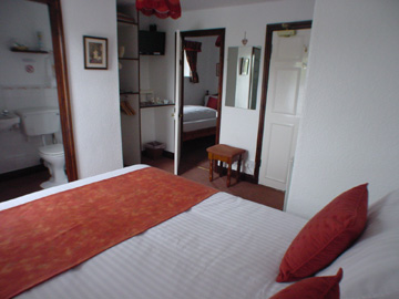 All bedrooms have en-suite facilities at The Malthouse near Alton Towers. Bed and breakfast accommodation with all the comforts of home for couples and families.